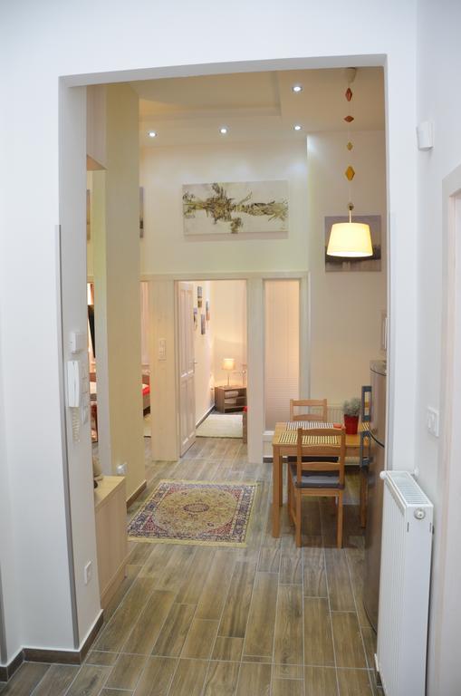 Nn Apartmanette Apartment *
